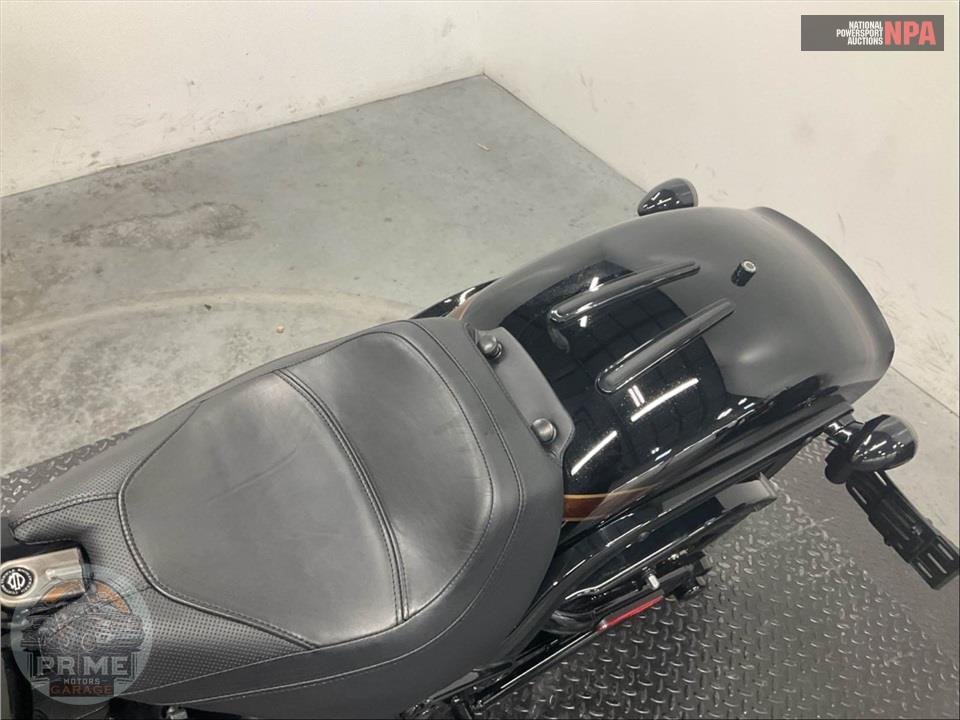2017 Harley-Davidson FXSE CVO PRO STREET BREAKOUT — фото 20
