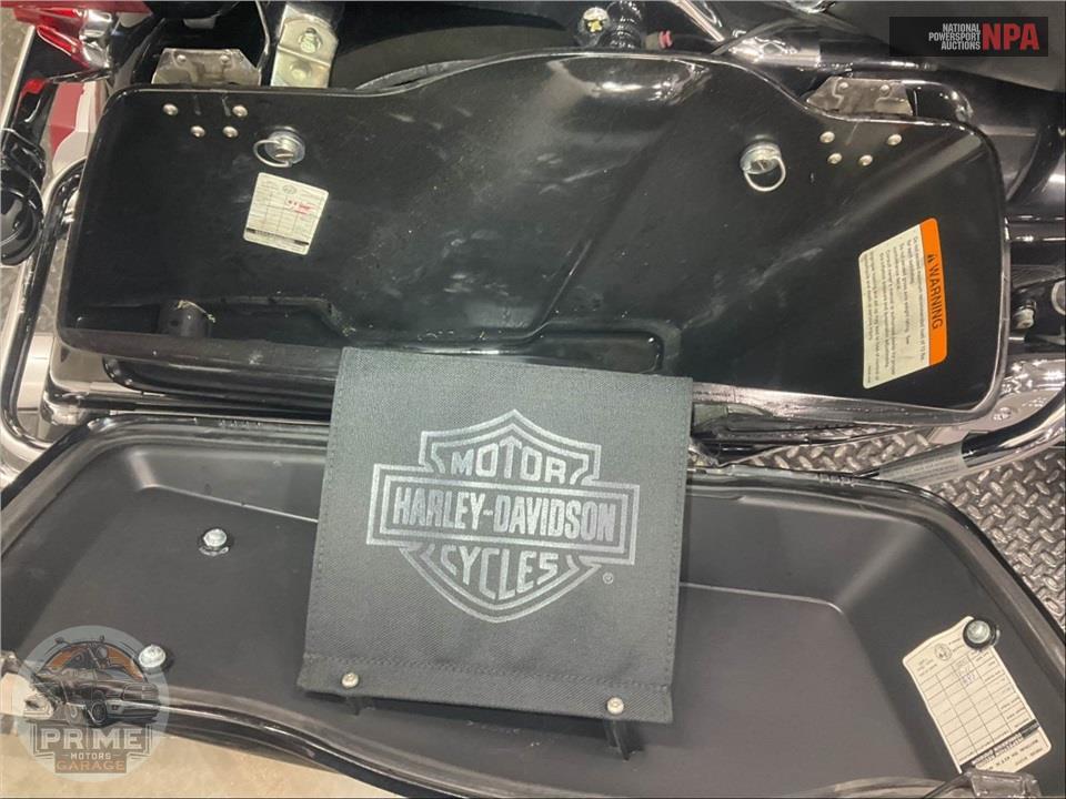 2005 Harley-Davidson FLHTCUI ULTRA CLASSIC ELECTRA GLIDE — фото 27