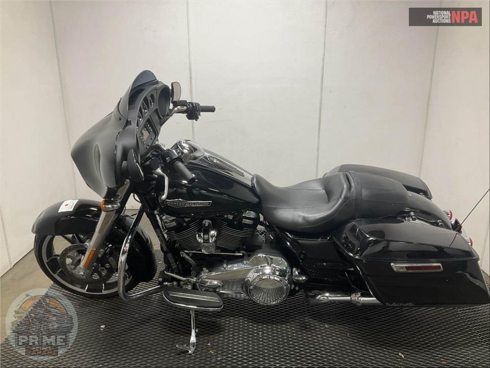 2021 Harley-Davidson FLHX STREET GLIDE — фото 3