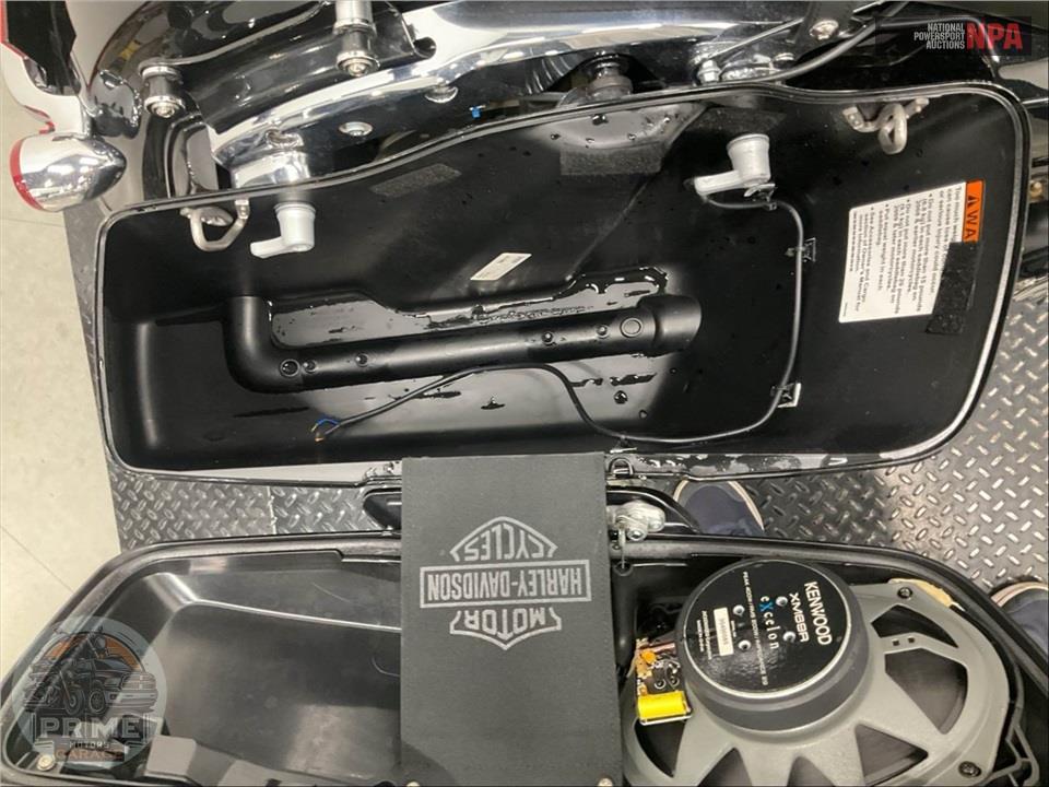 2023 Harley-Davidson FLTRX ROAD GLIDE — фото 30