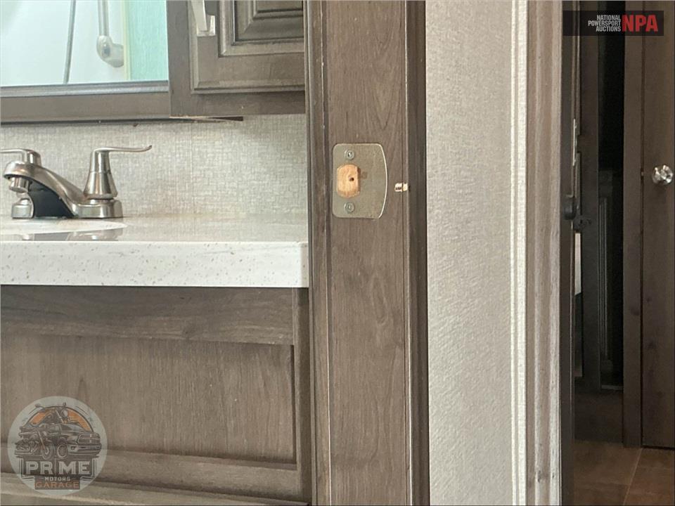 2019 Keystone Rv M-3701 LK - MONTANA 20TH ANNIVERSARY FIFTH WHEEL SERIES — фото 26