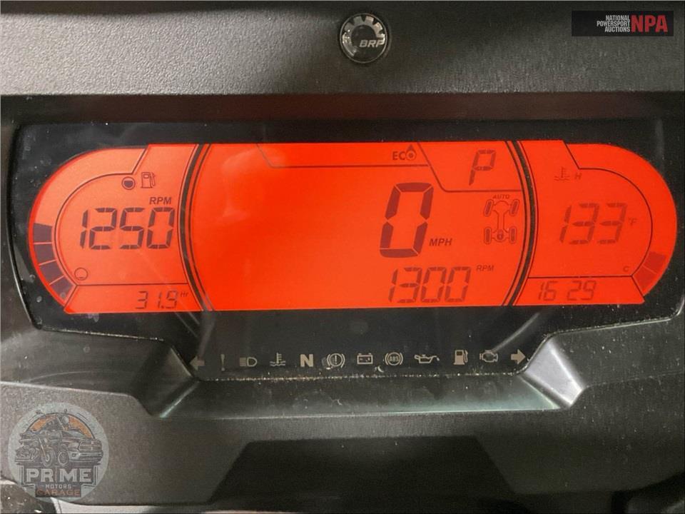 2025 Can-Am DEFENDER MAX LIMITED CAB HD10 — фото 6