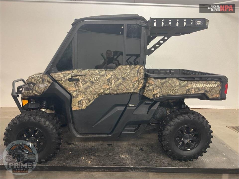 2023 Can-Am DEFENDER LIMITED CAB HD10 (CAMOUFLAGE) — фото 3