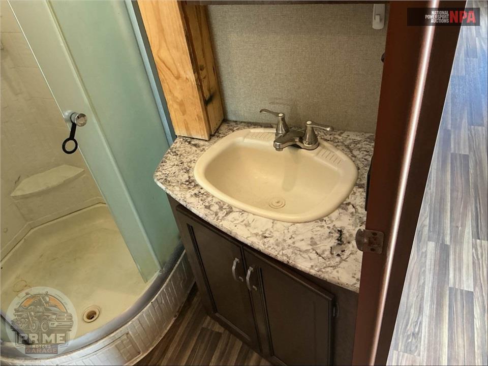 2017 Keystone Rv M-391 BHTS - RETREAT DESTINATION SERIES — фото 19