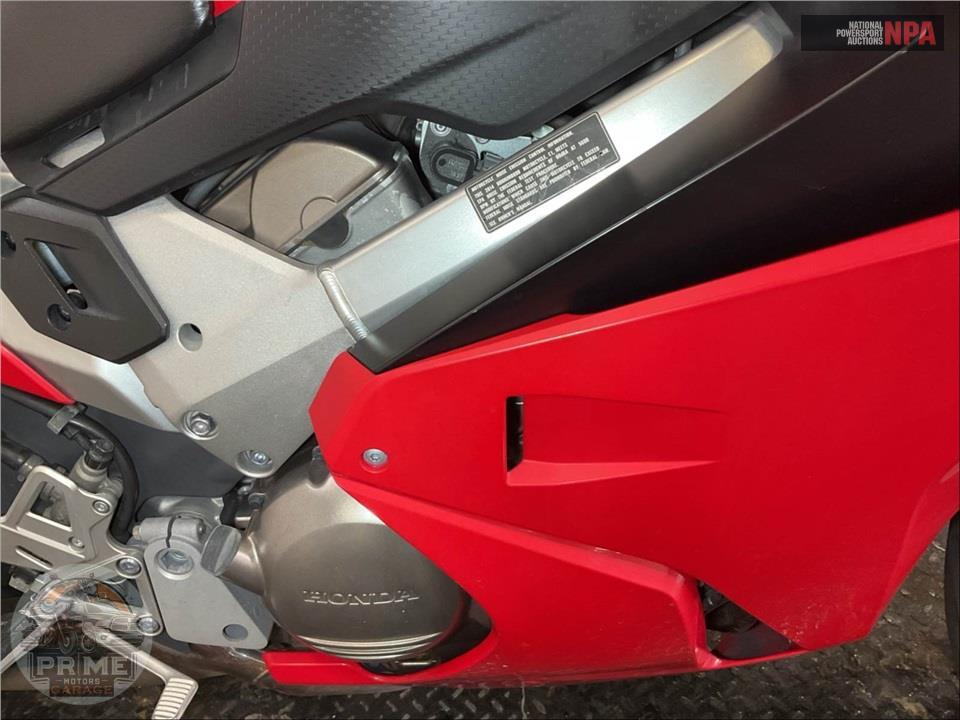 2014 Honda VFR800D INTERCEPTOR DELUXE — фото 6