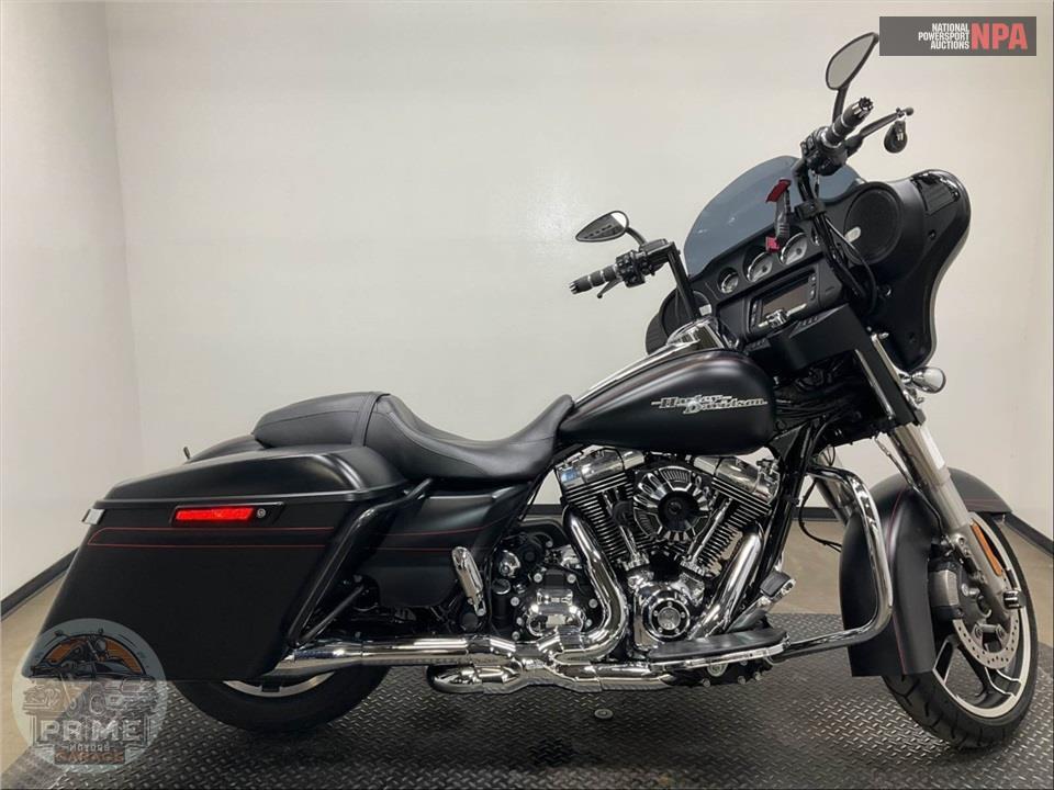 2016 Harley-Davidson FLHXS STREET GLIDE SPECIAL — фото 1