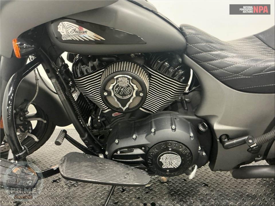2020 Indian Motorcycle CHIEFTAIN DARK HORSE (SMOKE) — фото 7