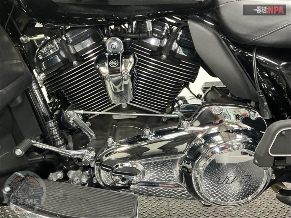 2019 Harley-Davidson FLHTK ULTRA LIMITED — фото 7