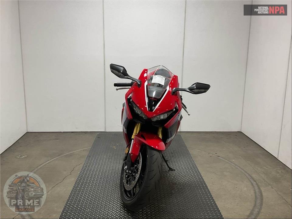 2022 Honda CBR1000RR — фото 2