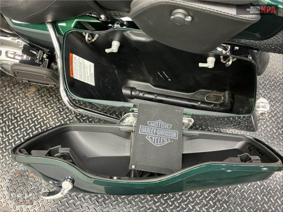 2021 Harley-Davidson FLHTK ULTRA LIMITED — фото 23