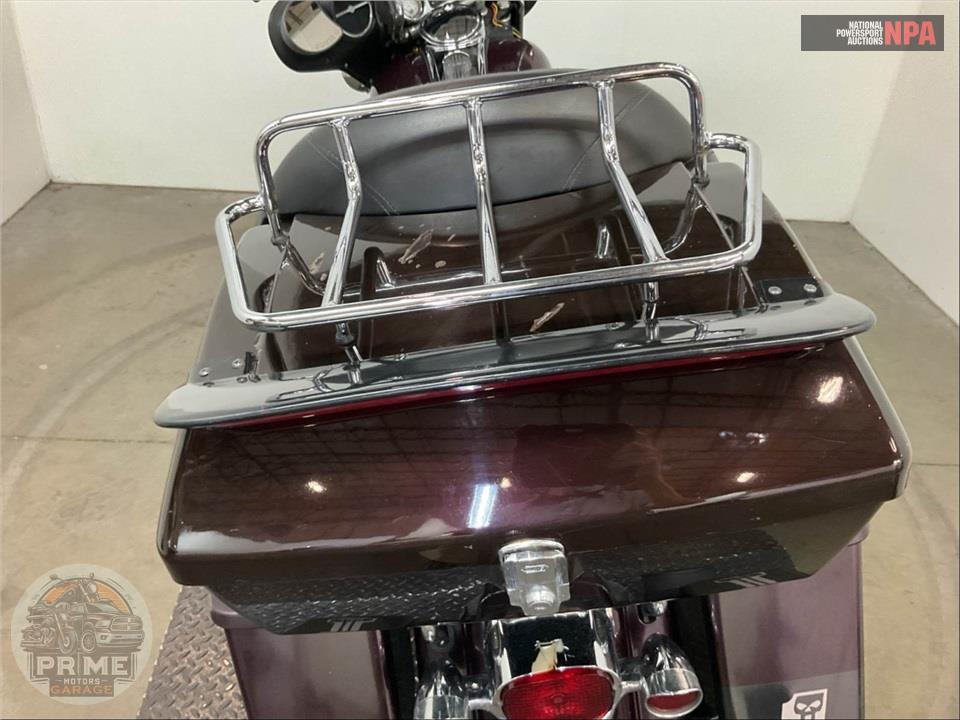 2006 Harley-Davidson FLHXI STREET GLIDE — фото 34