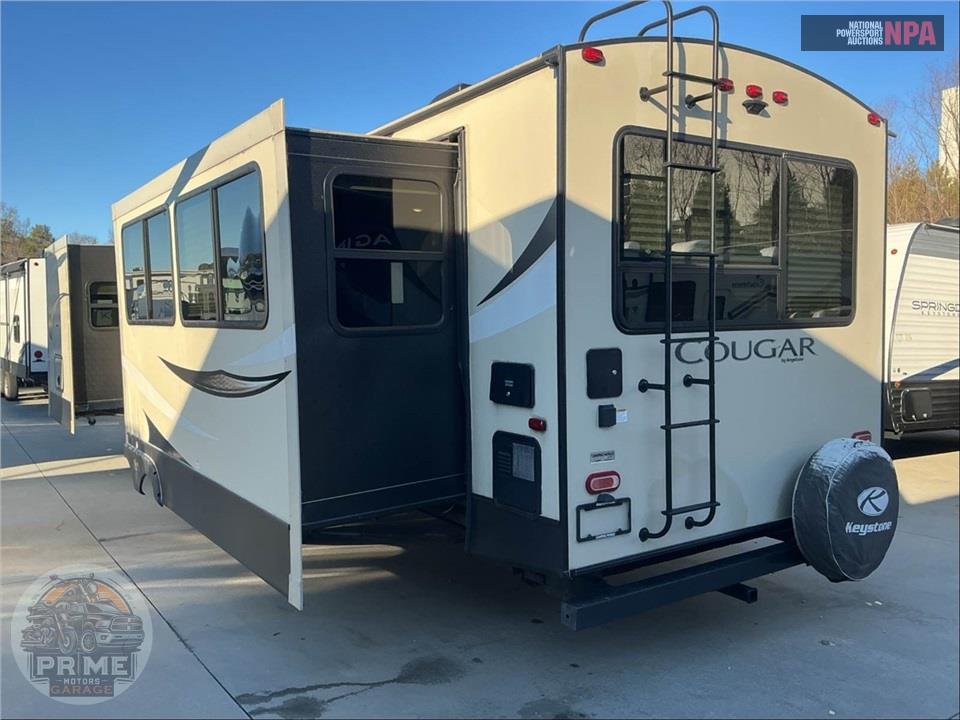 2019 Keystone Rv M-33 SAB - COUGAR SERIES — фото 3