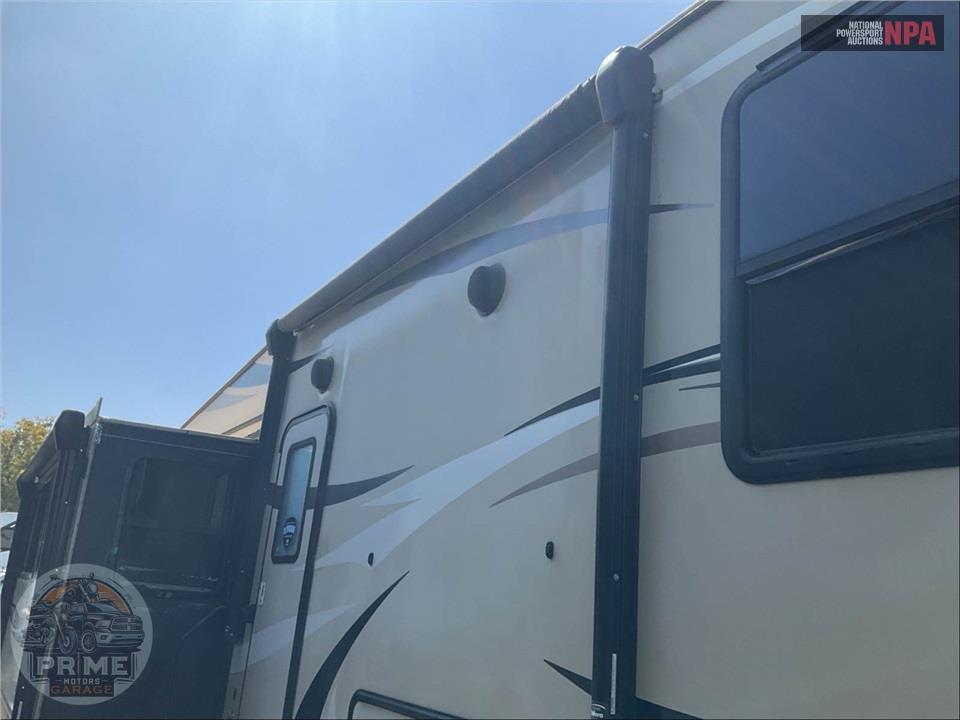 2019 Keystone Rv M-30 RLS - COUGAR FIFTH WHEEL SERIES — фото 31