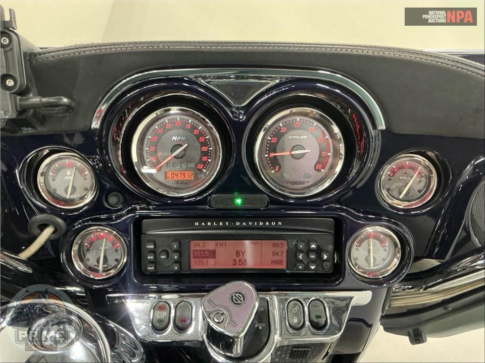 2012 Harley-Davidson FLHTCUSE7 SCREAMIN EAGLE — фото 5