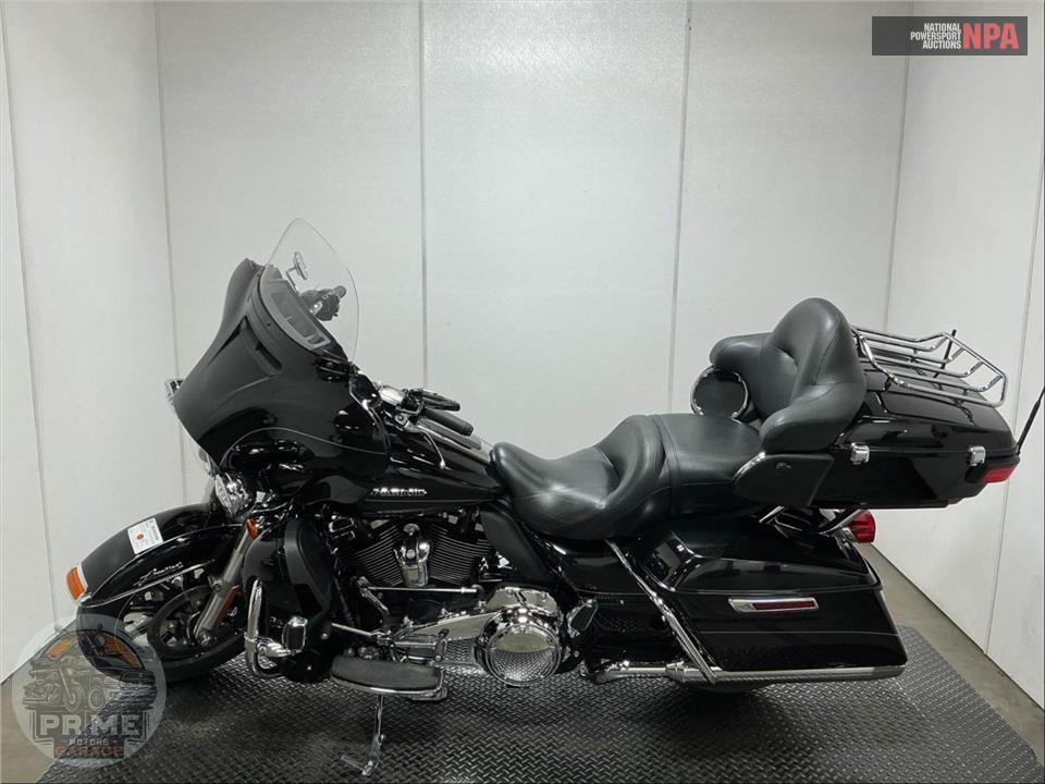2017 Harley-Davidson FLHTK ULTRA LIMITED — фото 3