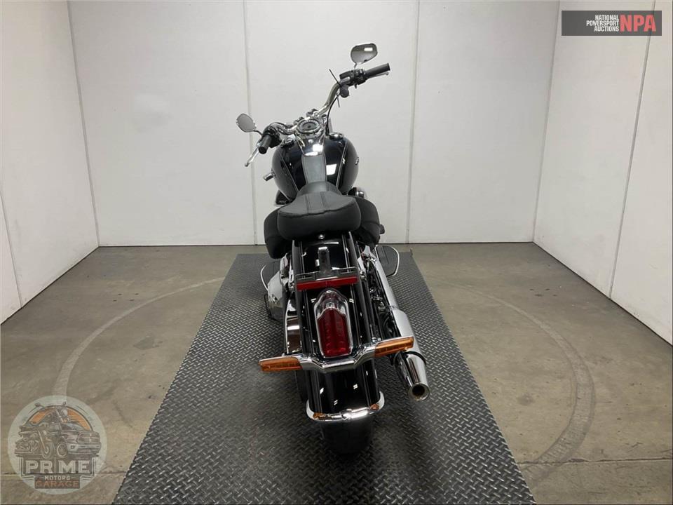 2019 Harley-Davidson FLDE DELUXE — фото 4