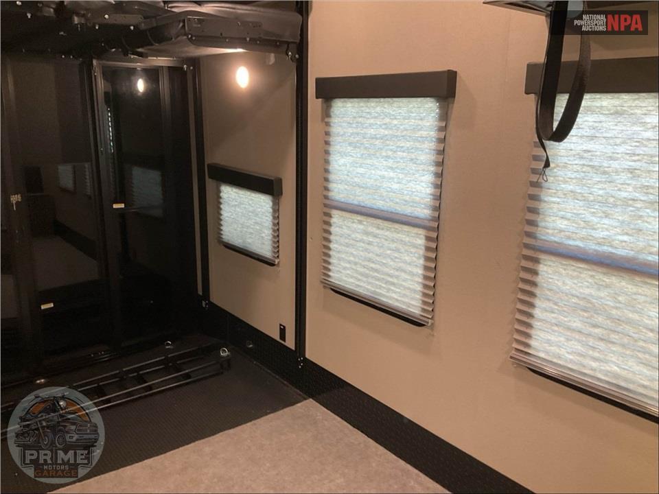 2021 Grand Design Recreational Vehicles M-381M - MOMENTUM TOY HAULER TOY HAULER SERIES — фото 13