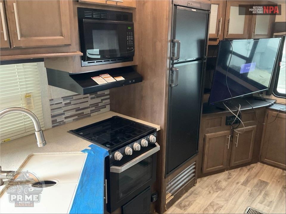 2019 Keystone Rv M-25 RES COUGAR FIFTH WHEEL SERIES — фото 26