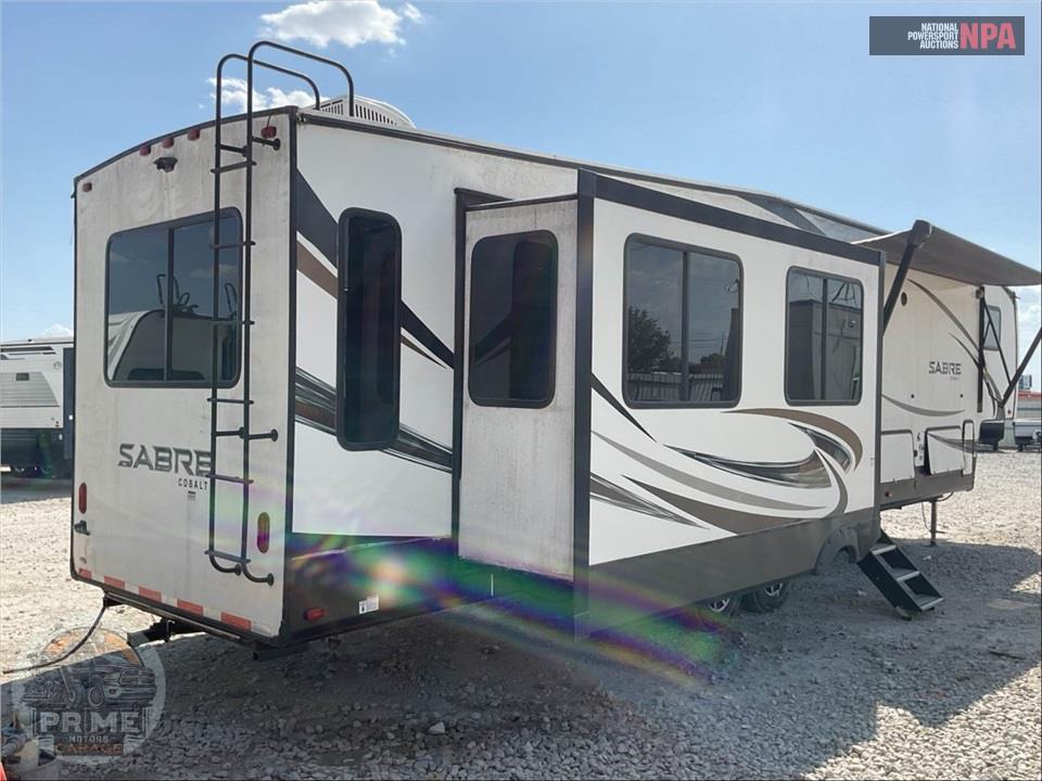2020 Sabre By Forest River M-36BHQ - FIFTH WHEEL SERIES — фото 4