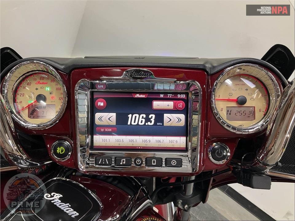2018 Indian Motorcycle ROADMASTER (TWO-TONE) — фото 5