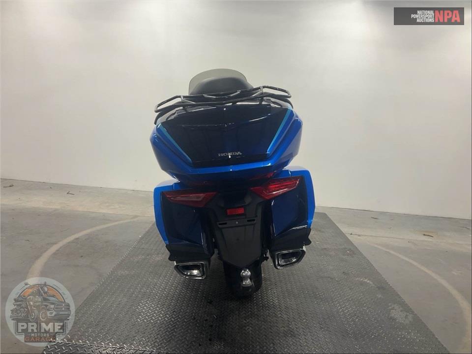 2022 Honda GL1800D GOLDWING TOUR DCT — фото 4