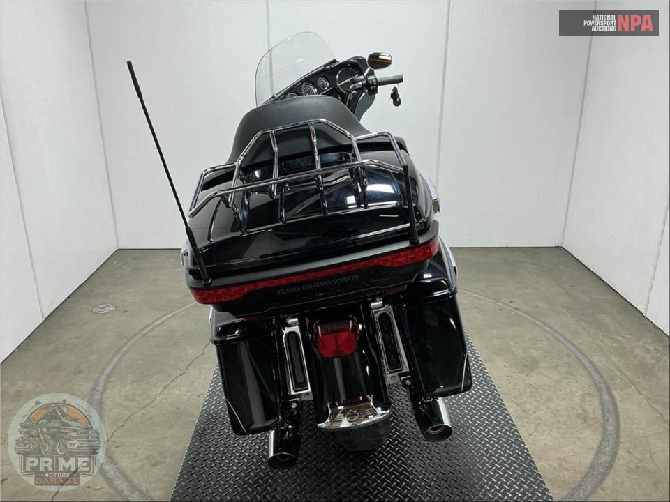 2017 Harley-Davidson FLHTK ULTRA LIMITED — фото 4