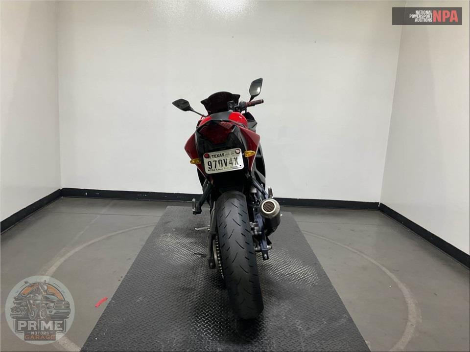 2015 Yamaha YZF-R3 — фото 4