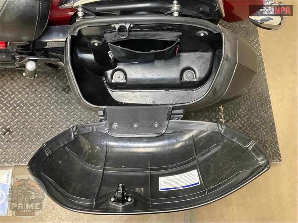 2012 Yamaha XVS13ABR/C V-STAR 1300 — фото 21