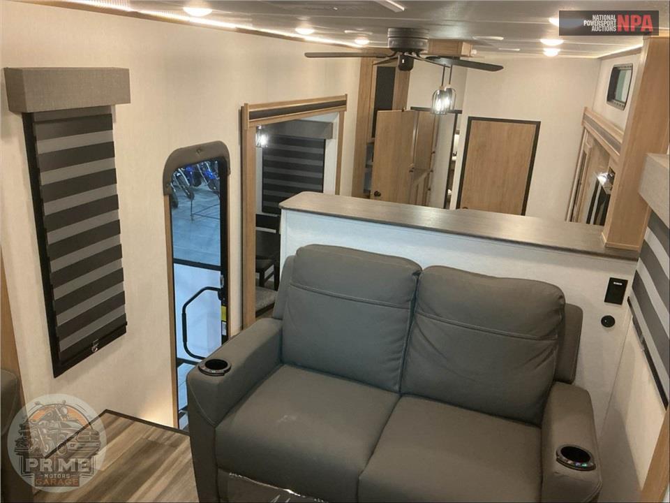 2024 Sabre By Forest River M-37FLH - FIFTH WHEEL SERIES — фото 7