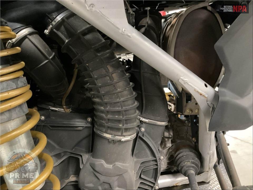 2019 Can-Am MAVERICK X3 MAX X RS TURBO R — фото 8