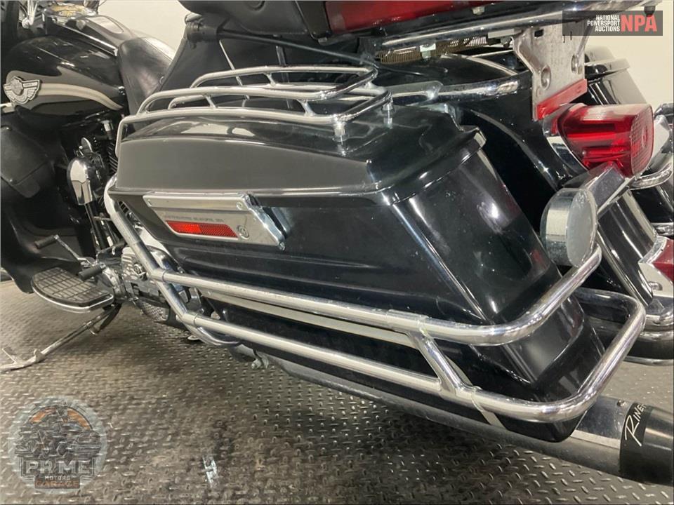 2003 Harley-Davidson FLHTCUI ULTRA CLASSIC ELECTRA GLIDE — фото 25