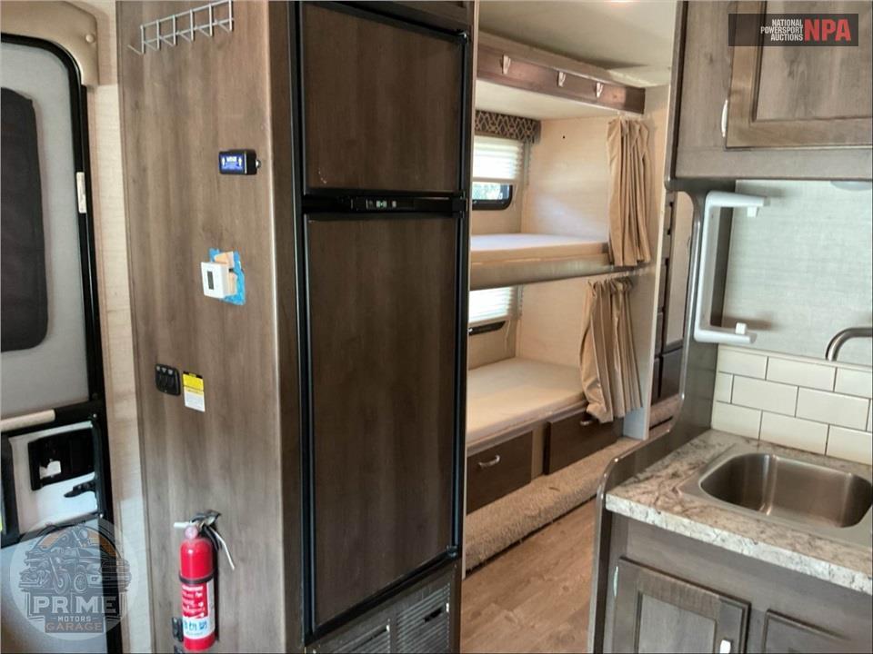 2018 Jayco M-31 XL FORD E450 REDHAWK SERIES — фото 25