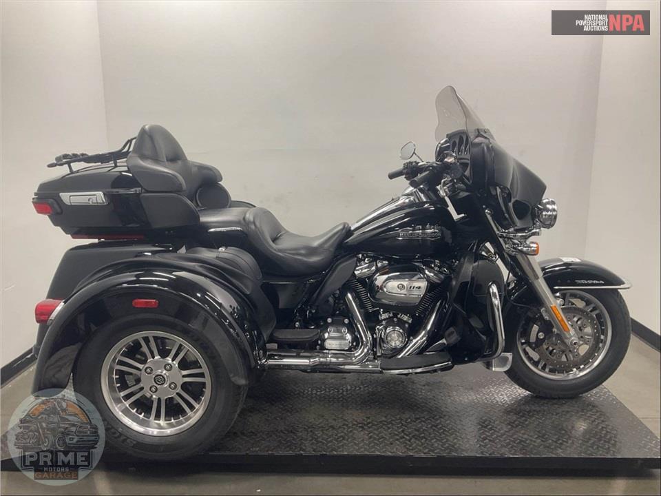 2021 Harley-Davidson FLHTCUTG TRI GLIDE ULTRA CLASSIC — фото 1
