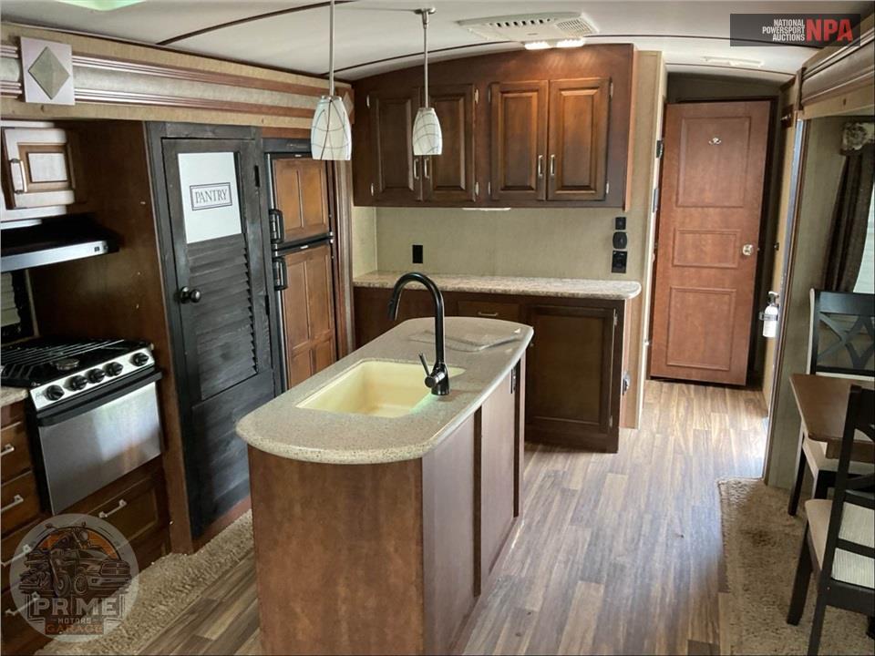 2017 Keystone Rv M-328 RL - OUTBACK SUPER-LITE SERIES — фото 9