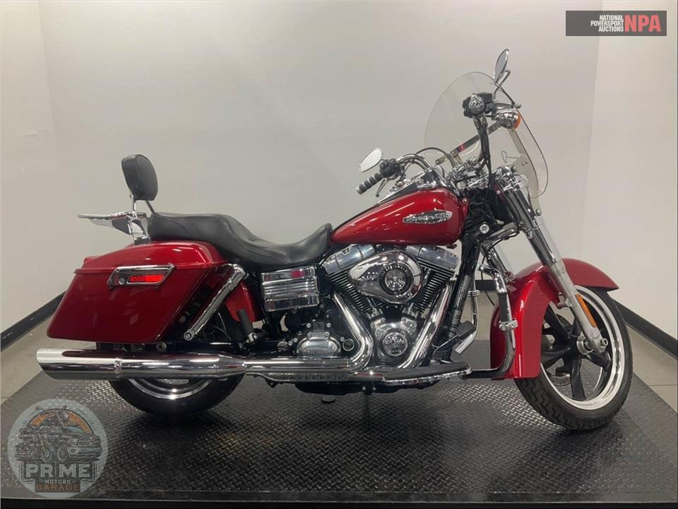 2012 Harley-Davidson FLD-103 DYNA SWITCHBACK — фото 1