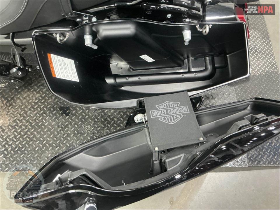 2024 Harley-Davidson FLHX STREET GLIDE — фото 15
