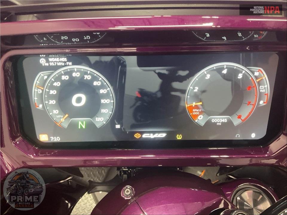 2025 Harley-Davidson FLTRXSE CVO ROAD GLIDE — фото 5