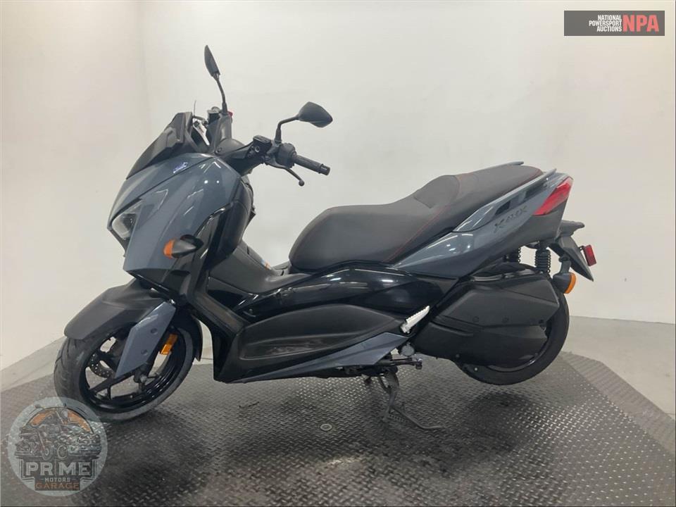 2022 Yamaha XMAX — фото 3