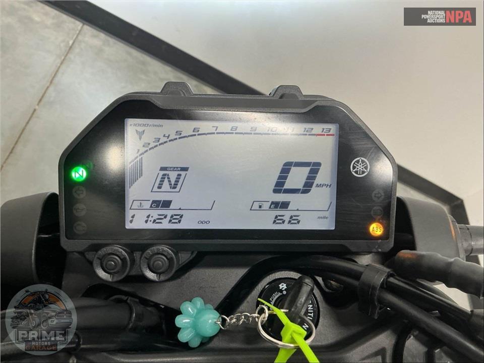 2023 Yamaha MT-03 — фото 4