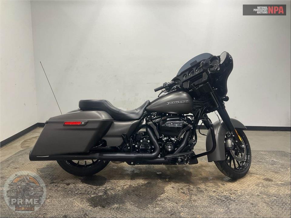 2019 Harley-Davidson FLHXS STREET GLIDE SPECIAL — фото 1
