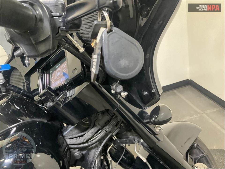 2019 Harley-Davidson FLHXS STREET GLIDE SPECIAL — фото 14