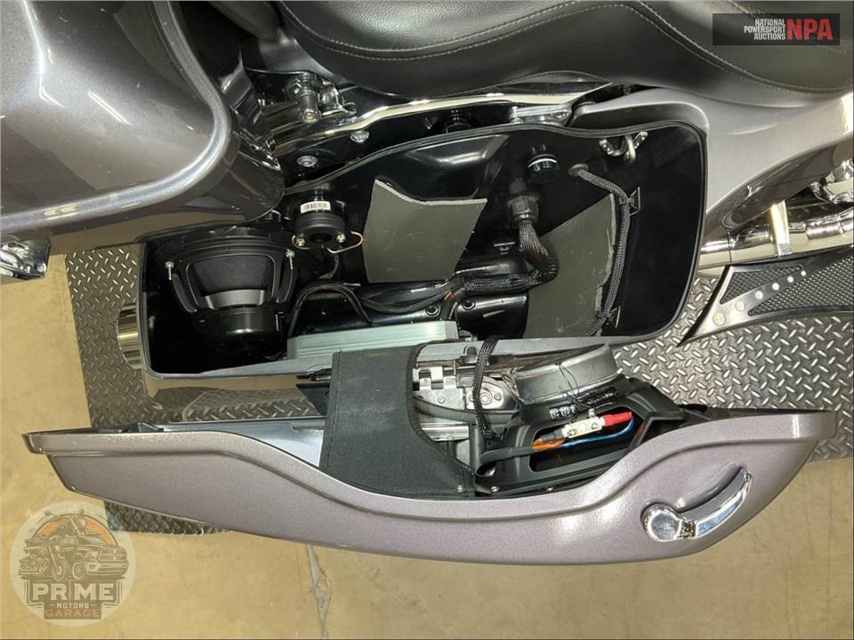 2014 Harley-Davidson FLHXS STREET GLIDE — фото 23