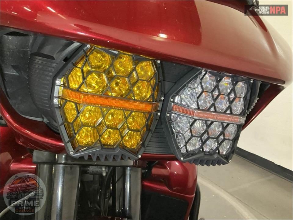 2019 Harley-Davidson FLTRXS ROAD GLIDE SPECIAL — фото 39