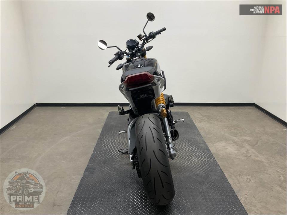 2023 Indian Motorcycle FTR R CARBON — фото 4