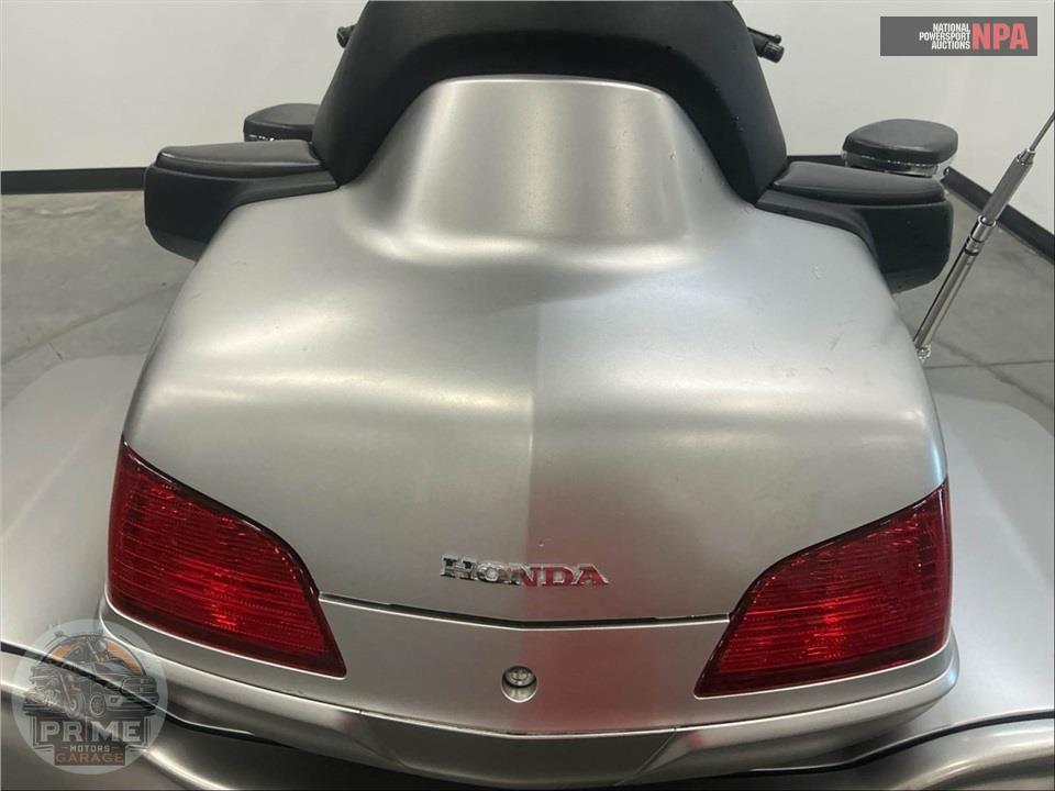 2016 Honda GL18HPMG GOLDWING — фото 25