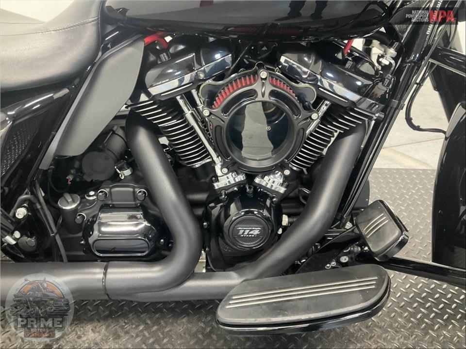 2019 Harley-Davidson FLHXS STREET GLIDE SPECIAL — фото 6