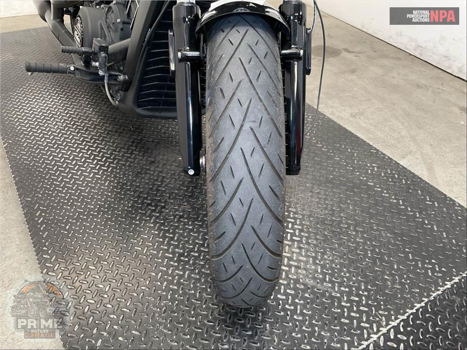 2023 Indian Motorcycle SCOUT ROGUE (ABS, BLACK METALLIC) — фото 19
