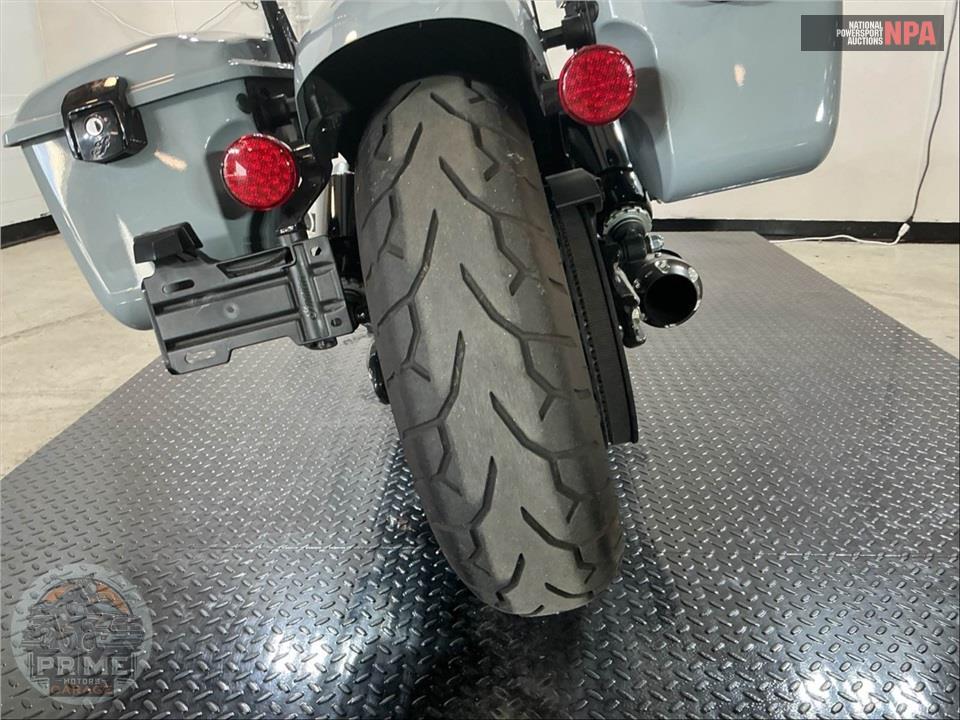 2024 Indian Motorcycle CHIEF BOBBER DARK HORSE (COLOR) — фото 15