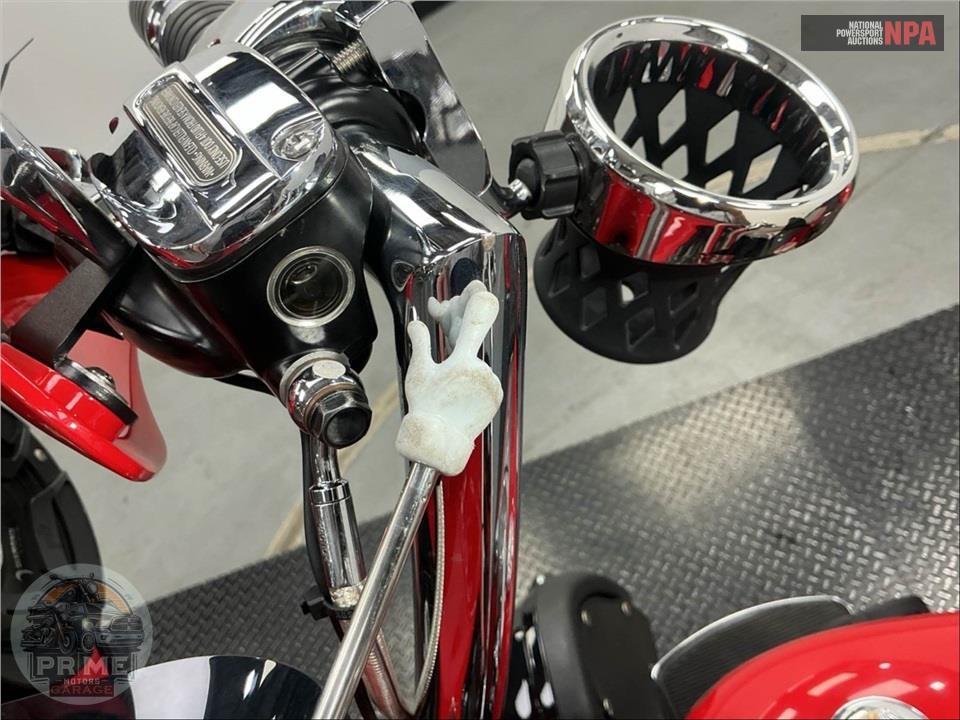 2010 Harley-Davidson FLHR ROAD KING — фото 53