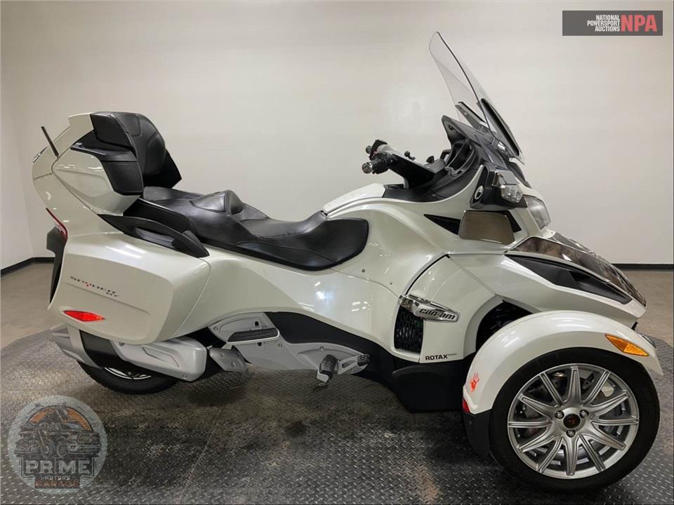 2015 Can-Am Spyder RT- SE6 — фото 1
